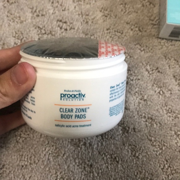 Proactiv blemish pads - Picture 2 of 2